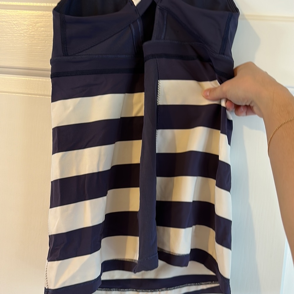 Lululemon Top - Picture 2 of 3